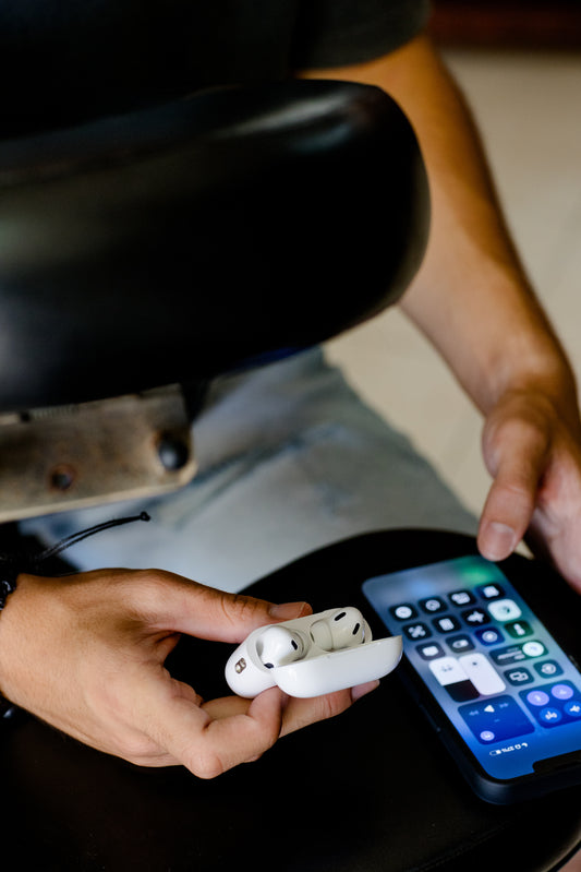 Inpods Pro 2 com caixa Magsafe ( Type C- Type C)