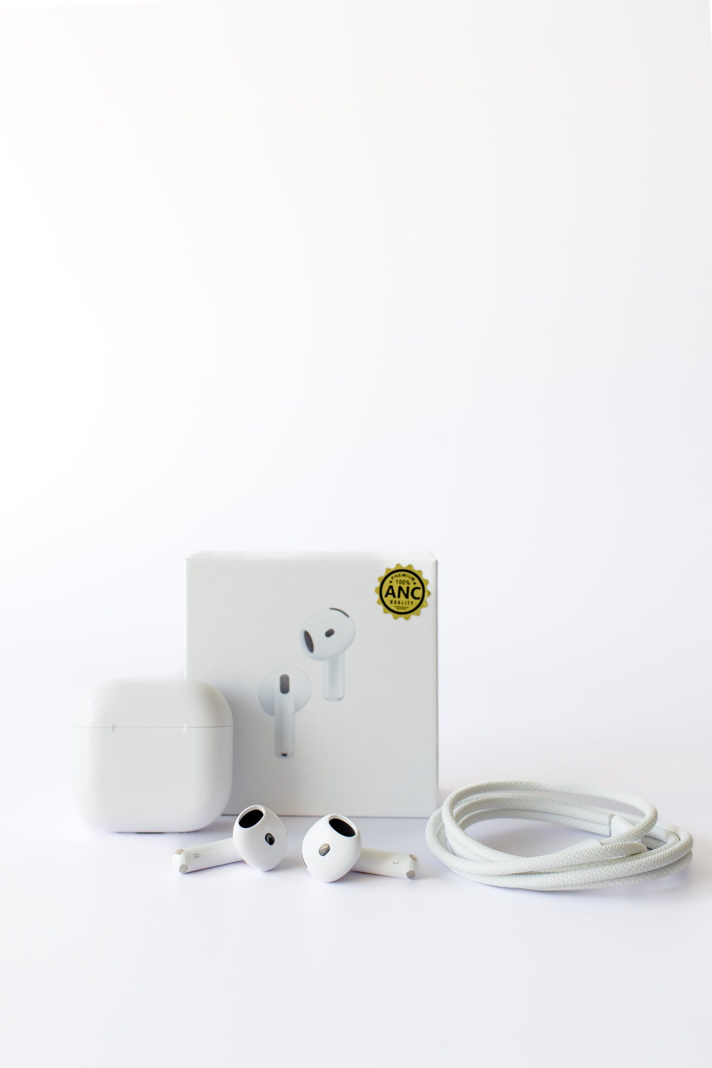 Inpods Pro 4a Geração com caixa Magsafe ( Lightning- Type C )