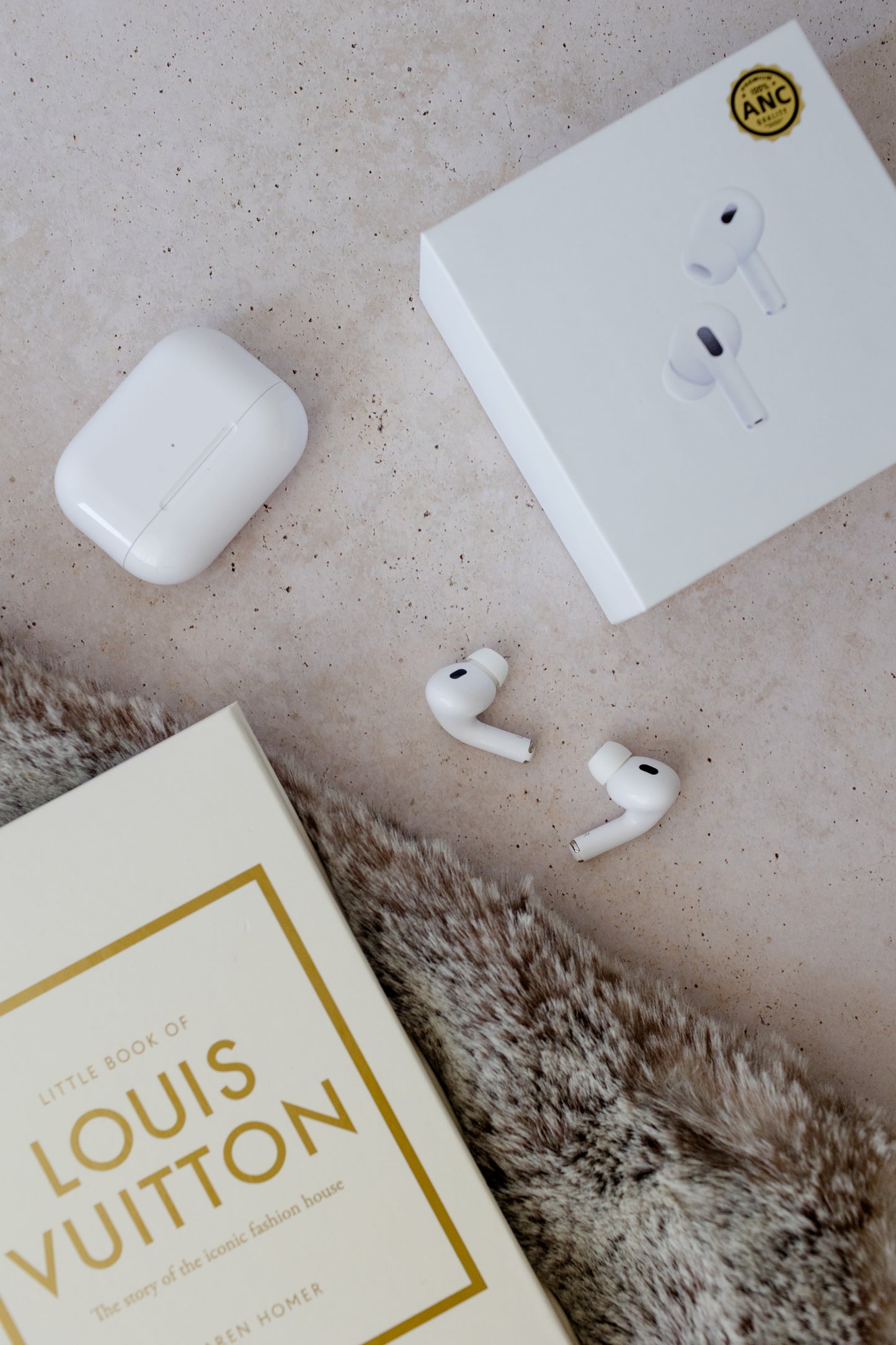 Inpods Pro 2 com caixa Magsafe ( Type C- Type C)